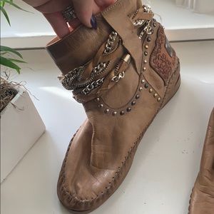 Karma of Charme Moccasin ankle boots